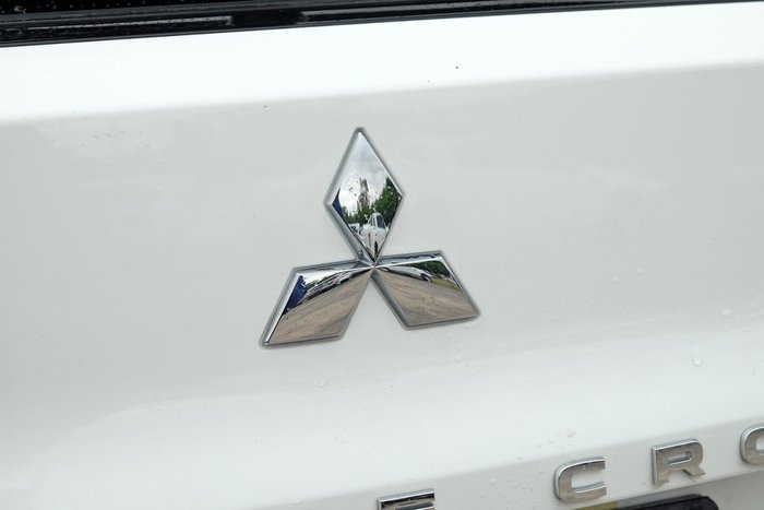 2023 Mitsubishi Eclipse Cross LS