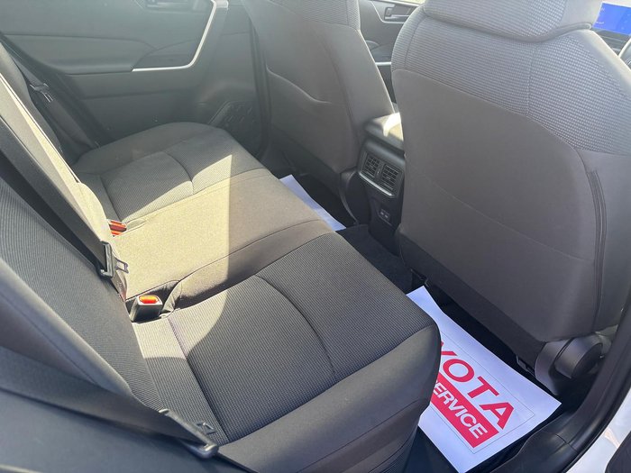 2024 Toyota RAV4 GX