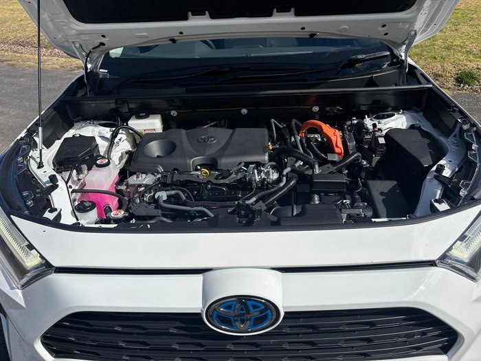2024 Toyota RAV4 GX