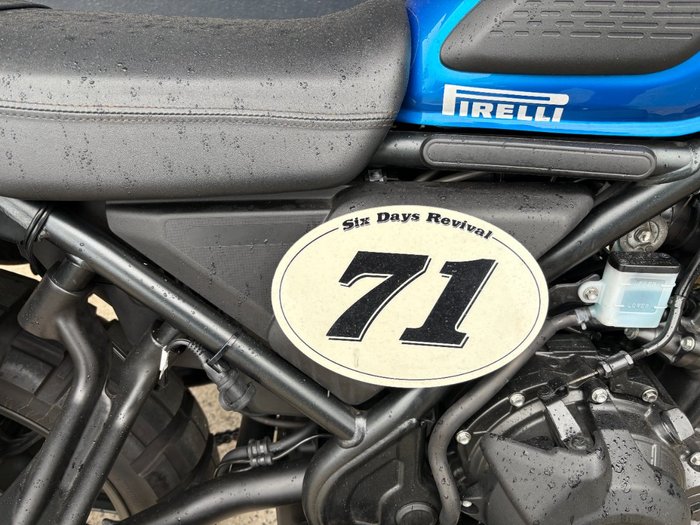 2023 Honda CL500