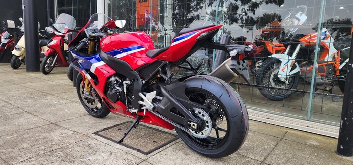 2024 Honda CBR1000RR-R SP (FIREBLADE) ABS RED