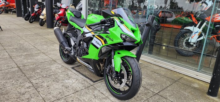 2025 Kawasaki 2025 Kawasaki 636CC Ninja ZX-6R ZX636JSFAN GREEN