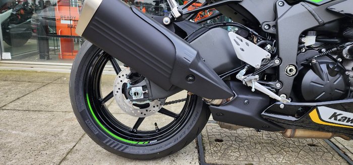 2025 Kawasaki 2025 Kawasaki 636CC Ninja ZX-6R ZX636JSFAN GREEN