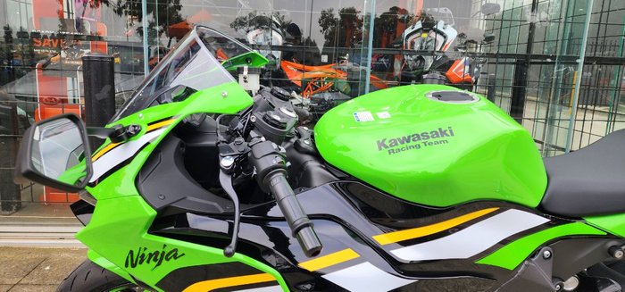 2025 Kawasaki 2025 Kawasaki 636CC Ninja ZX-6R ZX636JSFAN GREEN