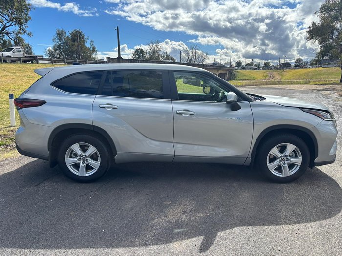 2024 Toyota Kluger GX