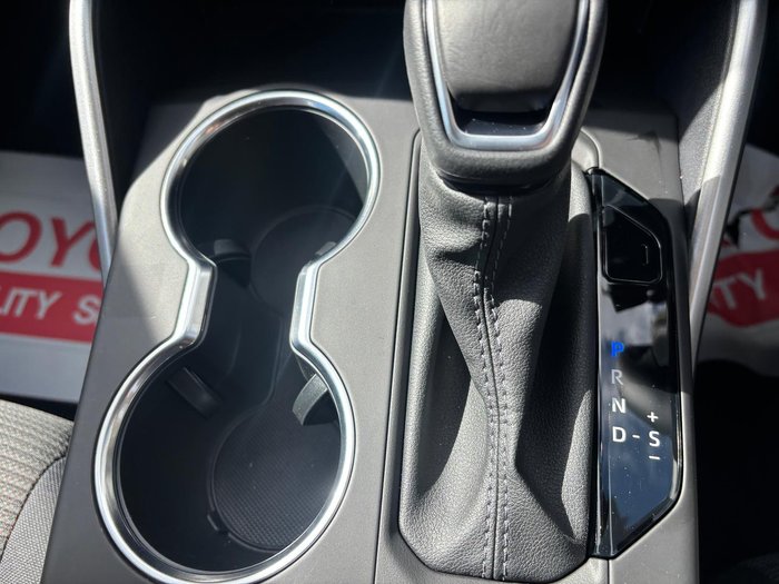 2024 Toyota Kluger GX