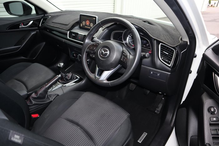 2015 Mazda 3 Maxx