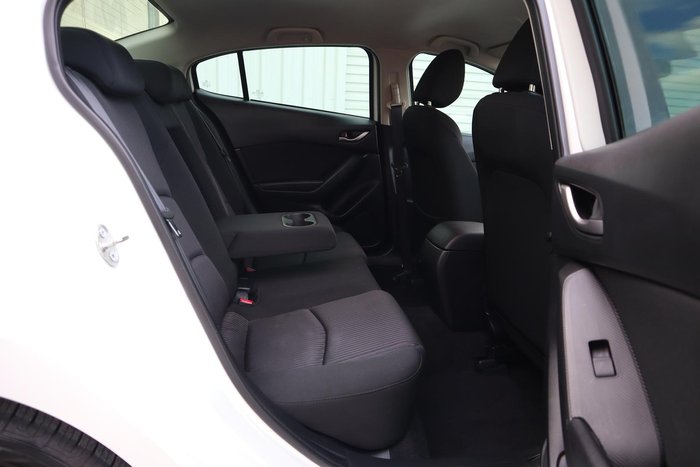 2015 Mazda 3 Maxx