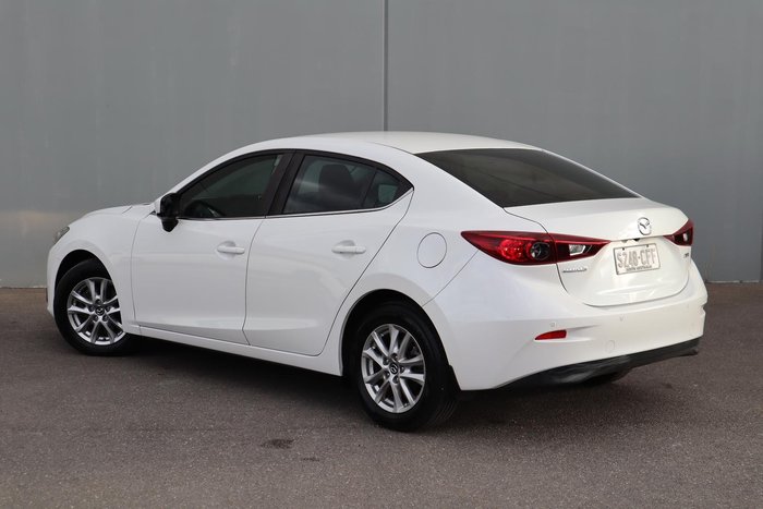 2015 Mazda 3 Maxx