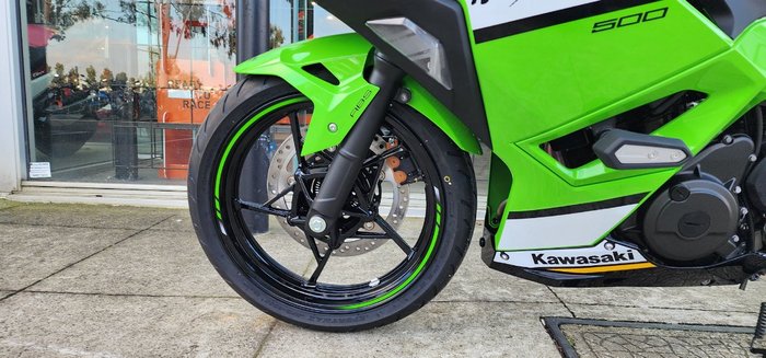 2025 Kawasaki NINJA 500 SE (LAMS) GREEN