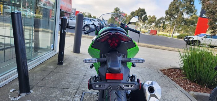 2025 Kawasaki NINJA 500 SE (LAMS) GREEN