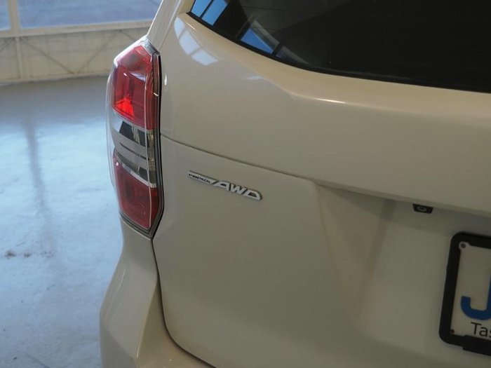 2013 Subaru Forester 2.0i