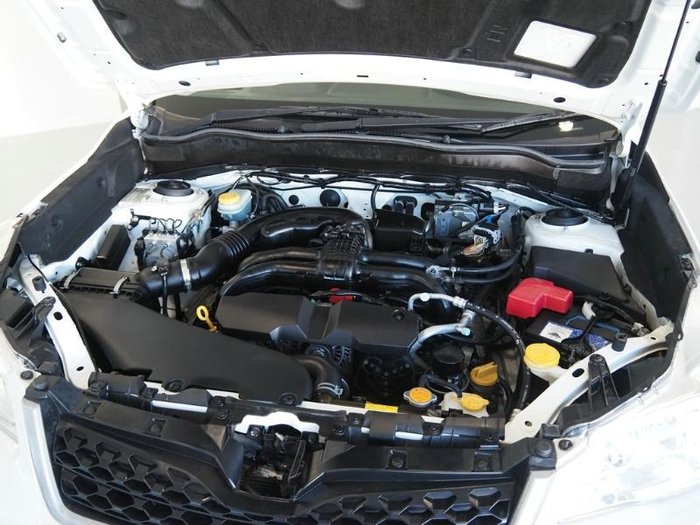 2013 Subaru Forester 2.0i