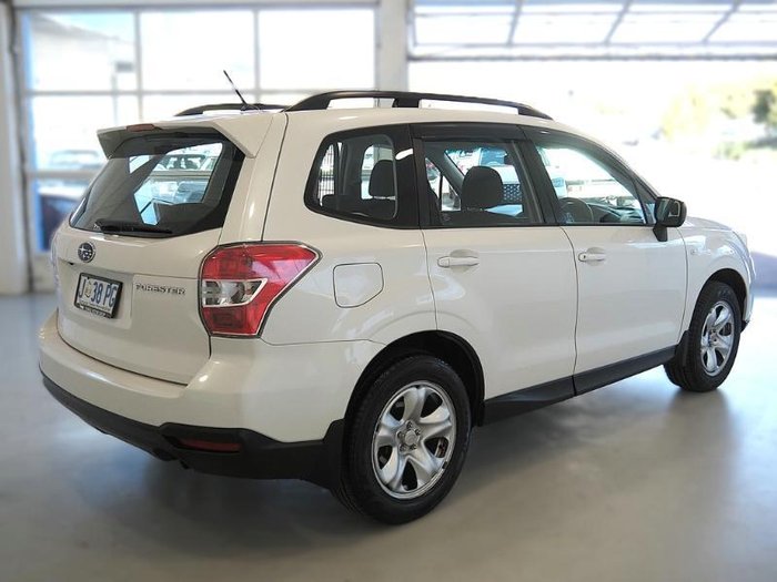 2013 Subaru Forester 2.0i