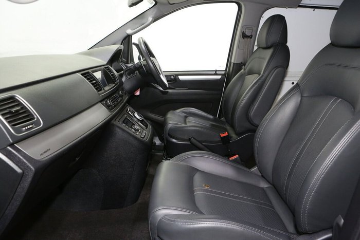 2021 LDV G10 +
