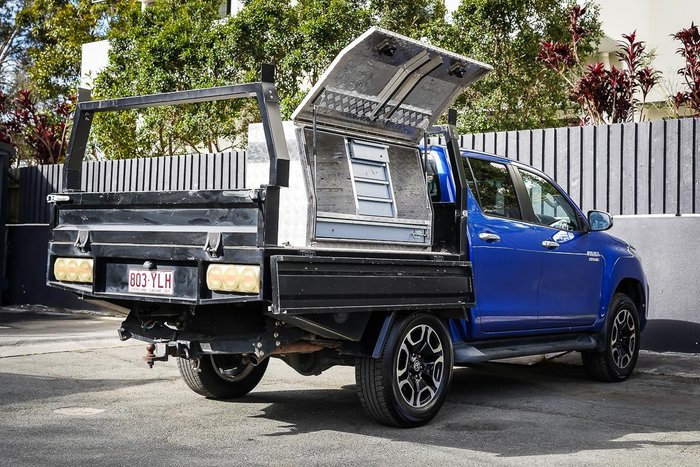 2018 Toyota Hilux SR5