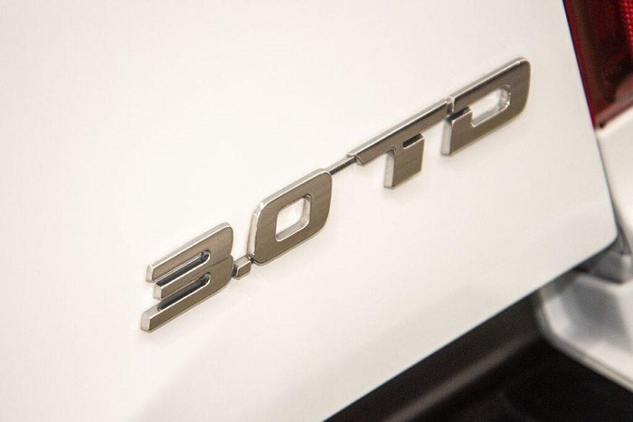 2025 Isuzu D-MAX LS-M