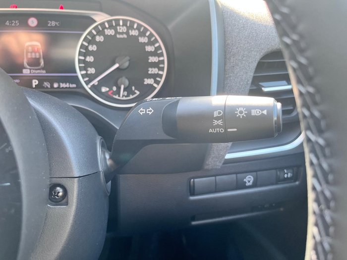 2025 Nissan QASHQAI ST-L