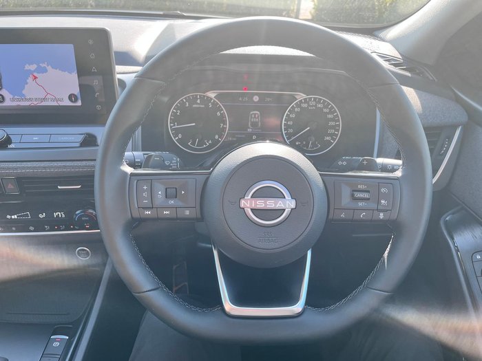 2025 Nissan QASHQAI ST-L