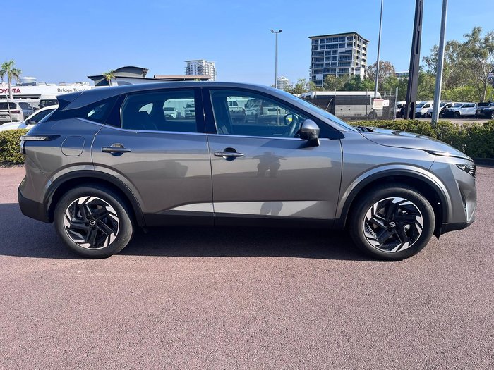 2025 Nissan QASHQAI ST-L