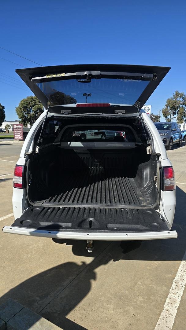 2014 Holden Ute SV6