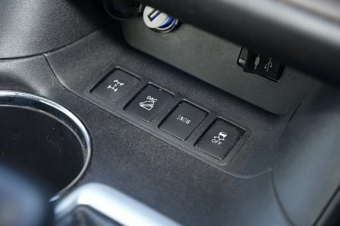 2014 Toyota Kluger GX