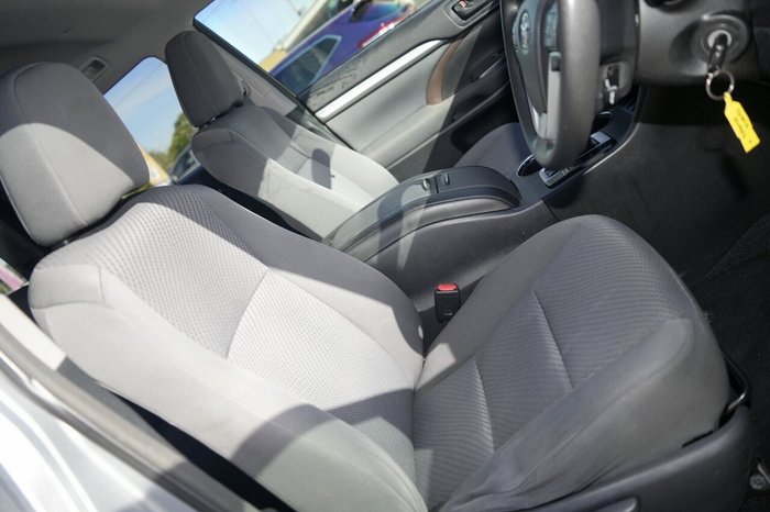 2014 Toyota Kluger GX