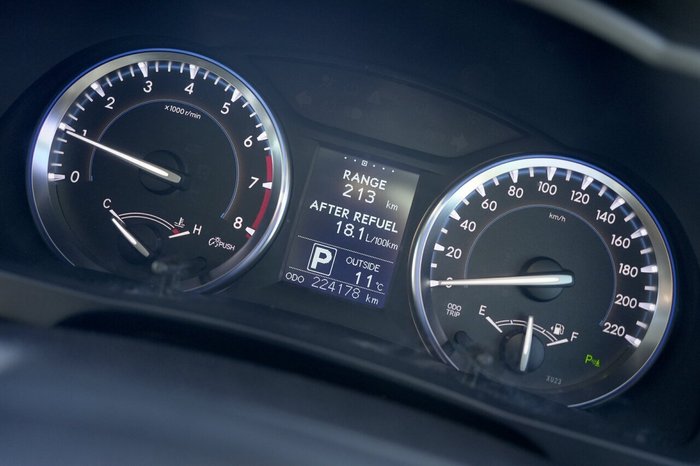2014 Toyota Kluger GX