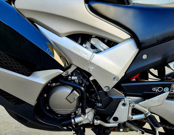 2011 Honda VFR800X (Crossrunner) Crossrunner Black
