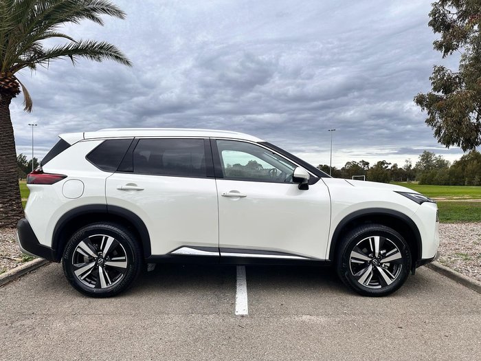 2024 Nissan X-TRAIL Ti