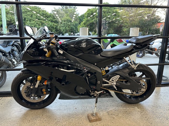 2008 Yamaha YZF-R6 BLACK