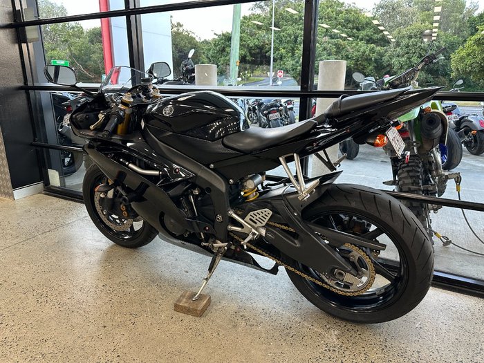 2008 Yamaha YZF-R6 BLACK