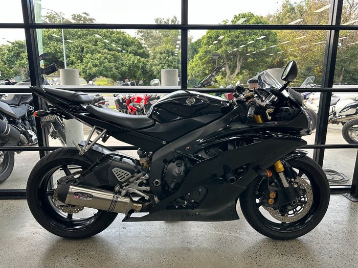 2008 Yamaha YZF-R6 BLACK