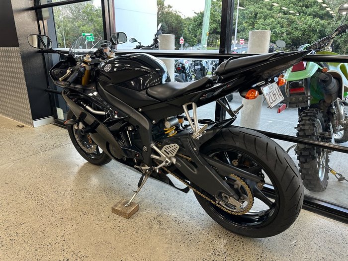 2008 Yamaha YZF-R6 BLACK