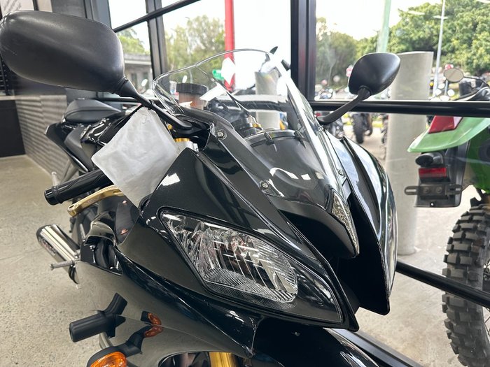 2008 Yamaha YZF-R6 BLACK