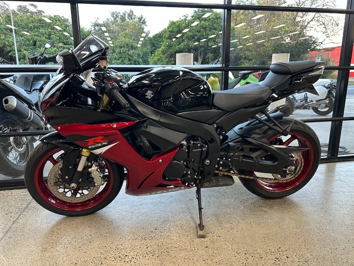 2018 Suzuki GSX-R750 BLACK