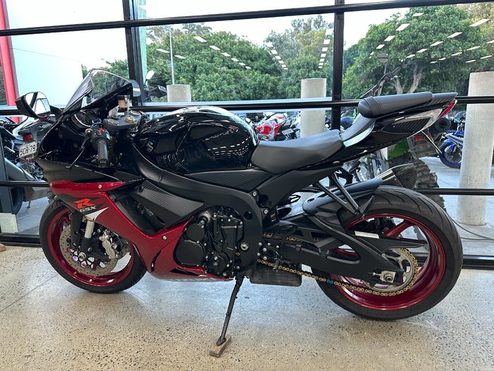 2018 Suzuki GSX-R750 BLACK