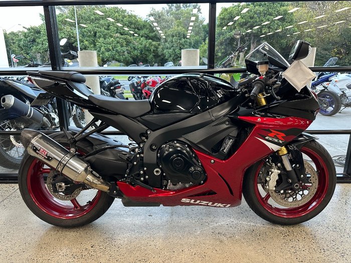 2018 Suzuki GSX-R750 BLACK