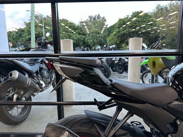2018 Suzuki GSX-R750 BLACK
