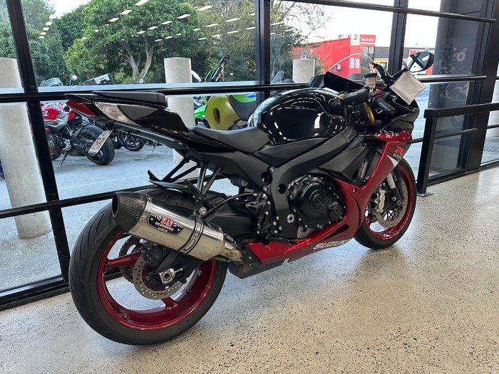 2018 Suzuki GSX-R750 BLACK