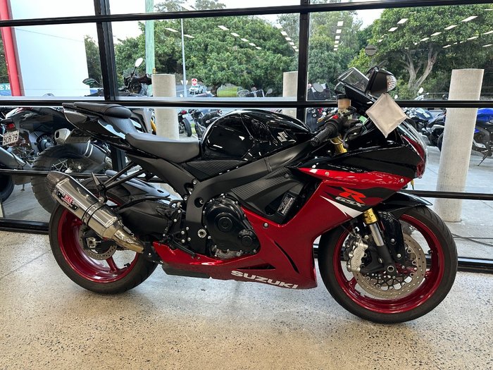 2018 Suzuki GSX-R750 BLACK