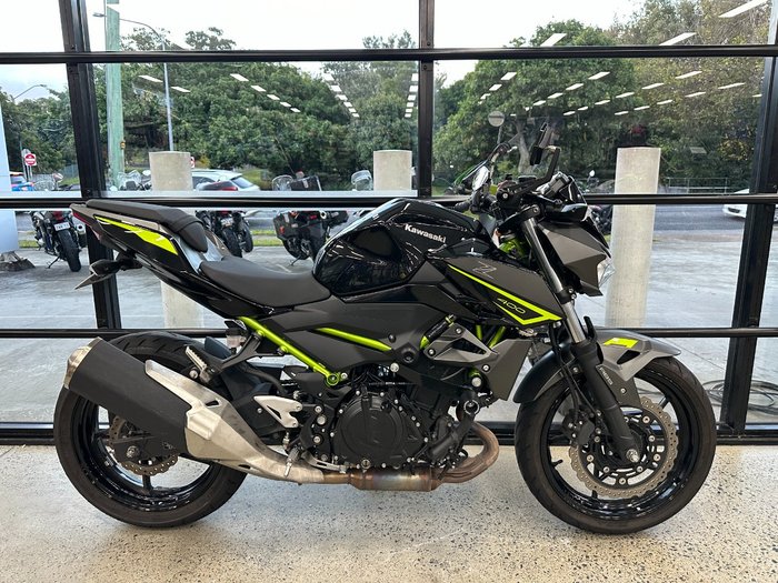 2023 Kawasaki Z400 BLACK