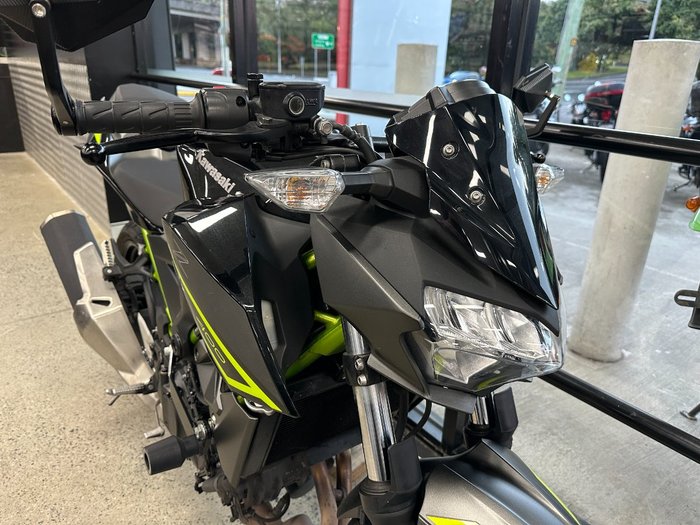 2023 Kawasaki Z400 BLACK
