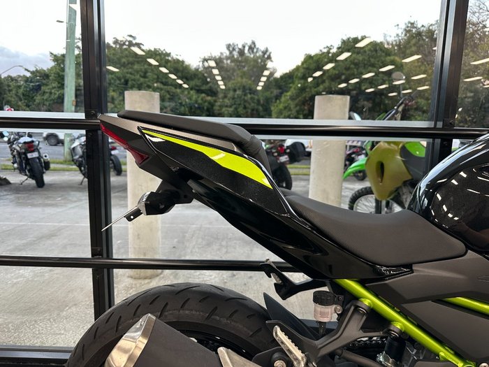 2023 Kawasaki Z400 BLACK