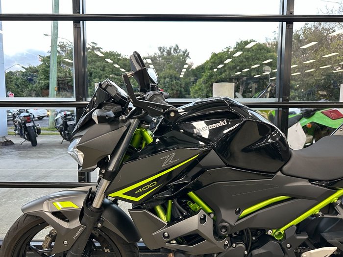 2023 Kawasaki Z400 BLACK