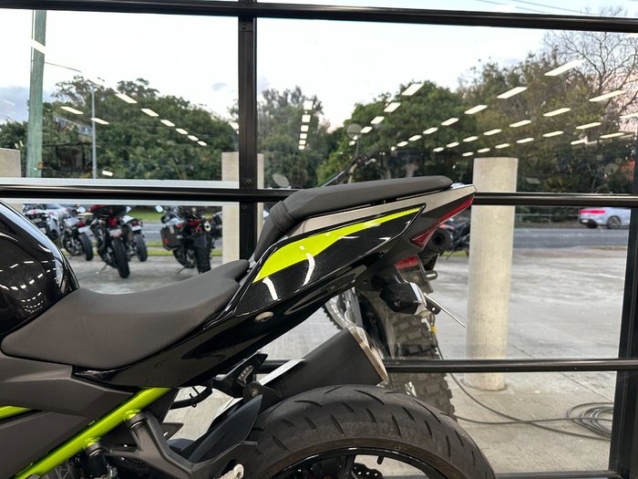 2023 Kawasaki Z400 BLACK