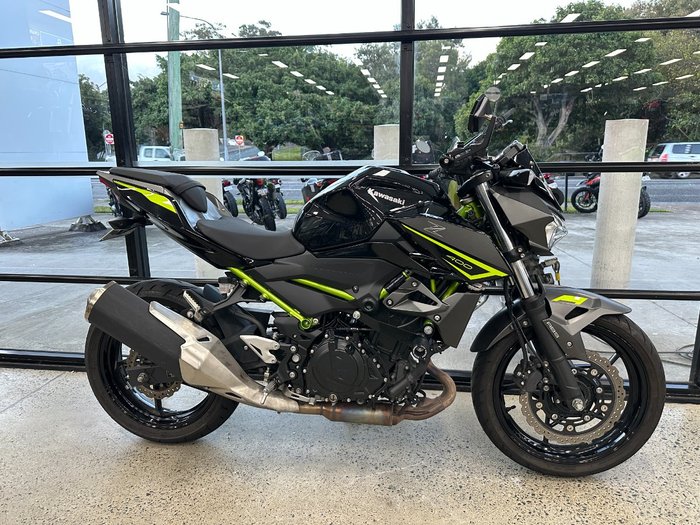 2023 Kawasaki Z400 BLACK