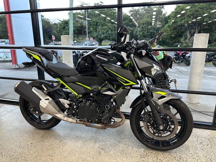 2023 Kawasaki Z400 BLACK