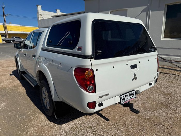 2014 Mitsubishi Triton GLX MN MY15 4X4 Dual Range White