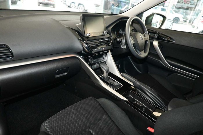2024 Mitsubishi Eclipse Cross ES